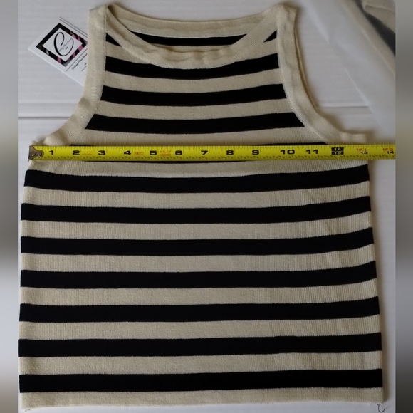 Vest Tank - Picture 5 of 5